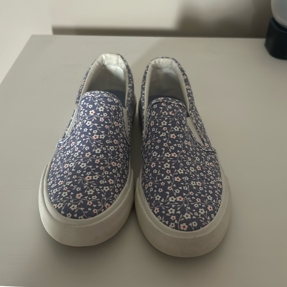 Serra Memory Foam Slip on Shoe